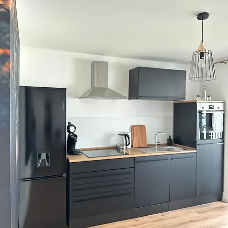 Amao Indigo - Rollstuhlgerechte - 62 Qm - Balkon & Tiefgarage - Aufzug - Naehe Messe - Bis 10 Pers 2whg 오펜부르크