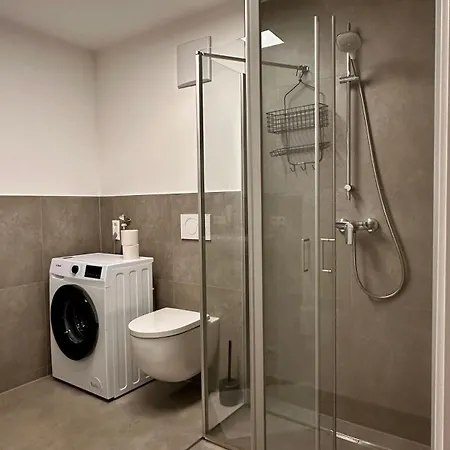 Amao Indigo - Rollstuhlgerechte - 62 Qm - Balkon & Tiefgarage - Aufzug - Naehe Messe - Bis 10 Pers 2whg 아파트