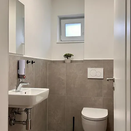 Amao Indigo - Rollstuhlgerechte - 62 Qm - Balkon & Tiefgarage - Aufzug - Naehe Messe - Bis 10 Pers 2whg 아파트 *